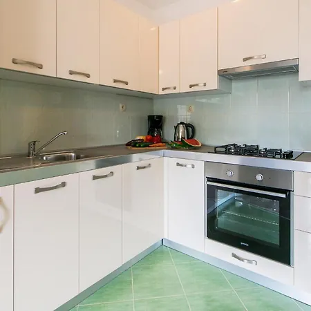 Apartamento In With Wifi Pula